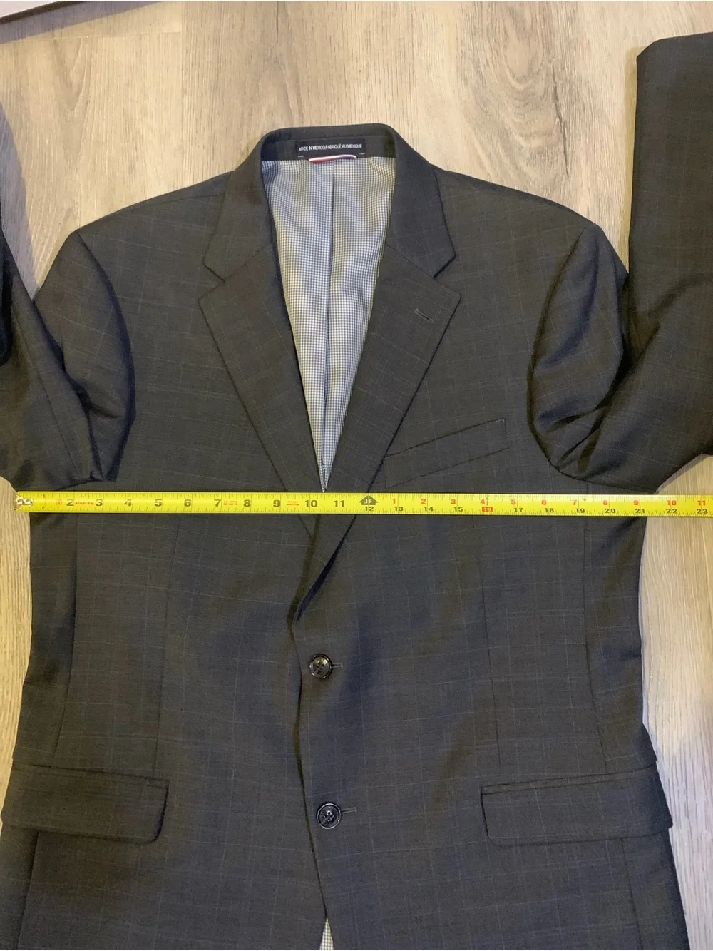 Tommy Hilfiger excellent pre